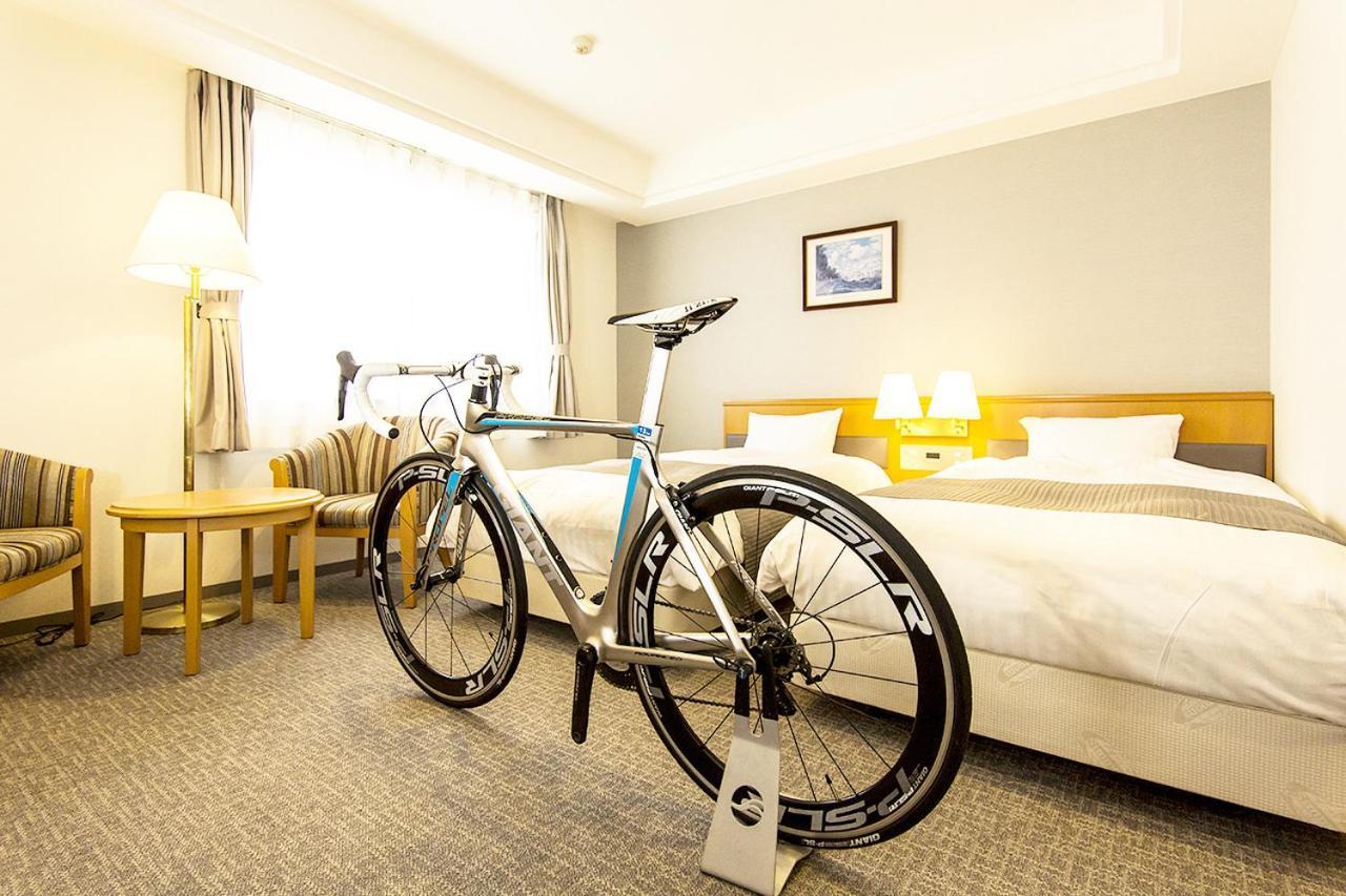 Imabari Urban Hotel Esterno foto